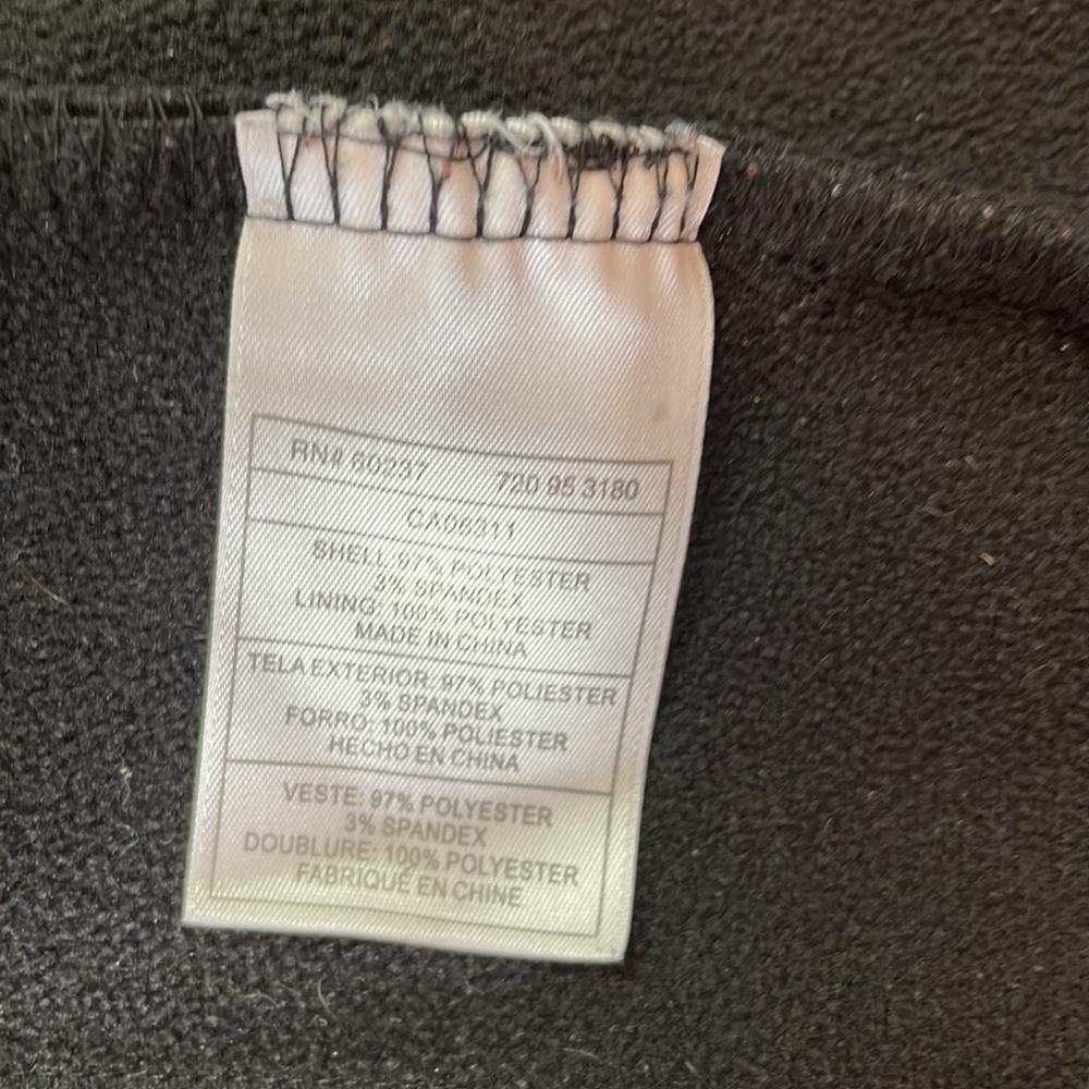 Black and red puma L jacket - Picture 5 of 10